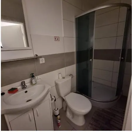 Monteur- Und Messezimmer Jelinski Arpke شقة