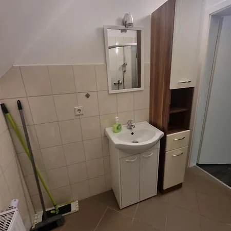 Monteur- Und Messezimmer Jelinski Arpke * Lehrte